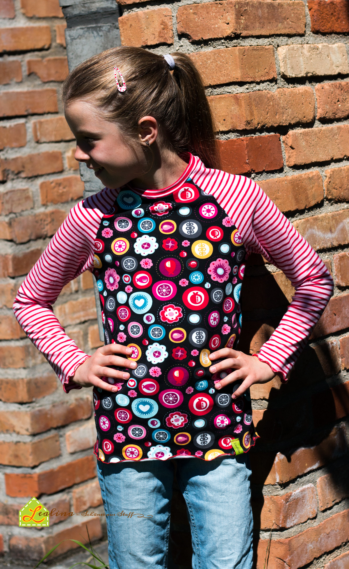 Raglan_rot-bunt_4_mod.jpg